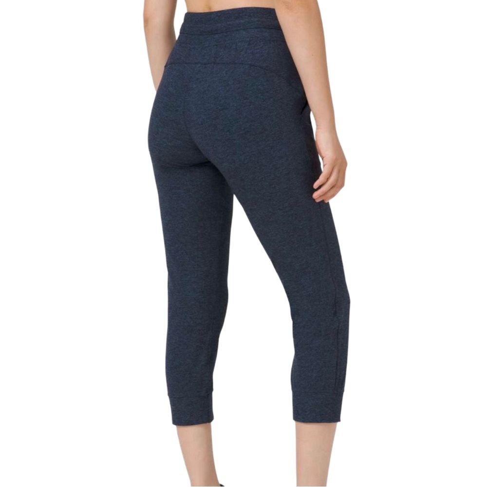 Lululemon Ready to Rulu Jogger Crop